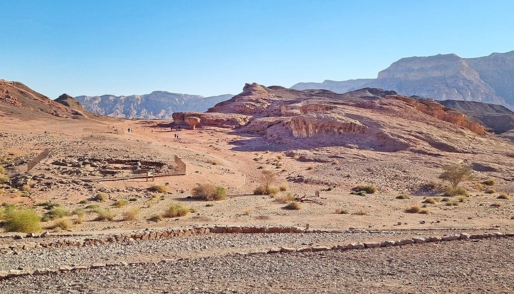 Timna Valley: An Ancient Copper-Mining Landscape in Israel 3 Timna valley