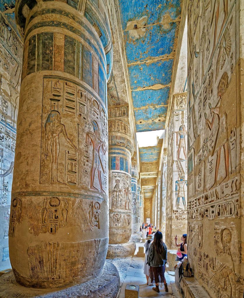 Mortuary Temple of Ramesses III: A Royal Cult Temple at Medinet Habu 4 Mortuary Temple of Ramesses III
