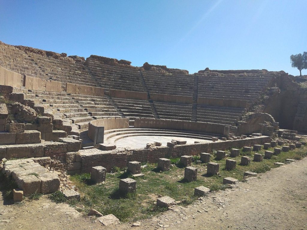 Roman Theatre of Timgad: A Roman Civic Theatre in Algeria 3 Roman Theatre of Timgad
