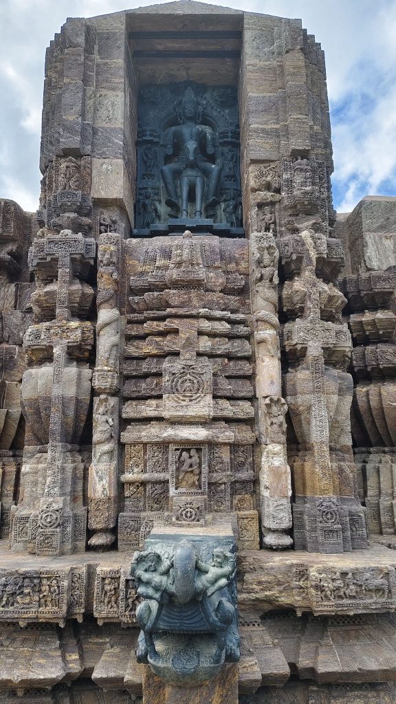 Konark Sun Temple: A 13th-Century Hindu Temple in Odisha 2 Konark Sun Temple