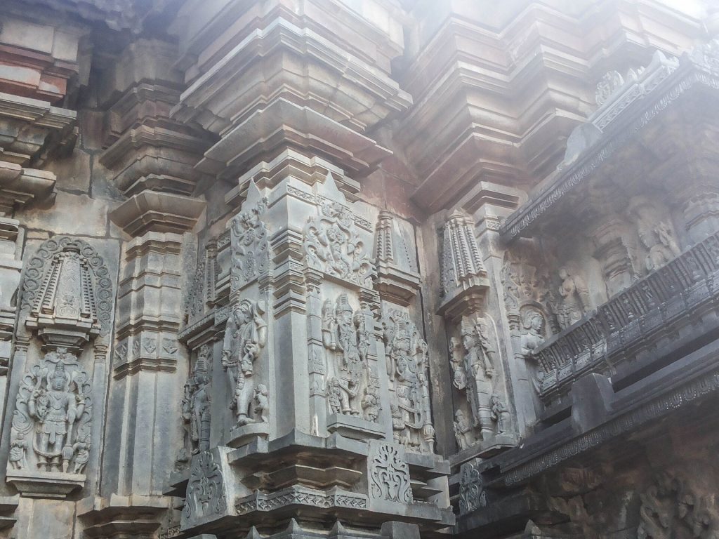 Chennakesava Temple: A Hoysala Vaishnava Temple at Belur 4 Chennakesava Temple