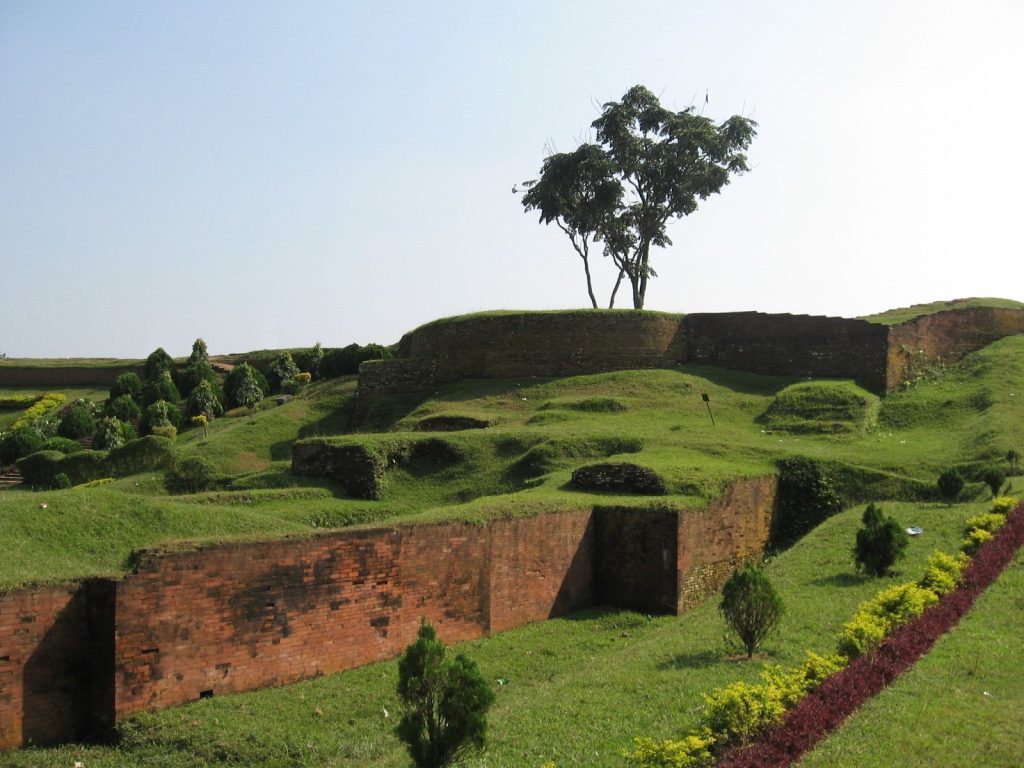 Mahasthangarh: An Ancient Fortified City in Bangladesh 1 Mahasthangarh