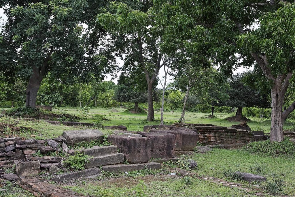 Muang Sema: An Ancient Fortified Settlement in Thailand 2 Muang Sema