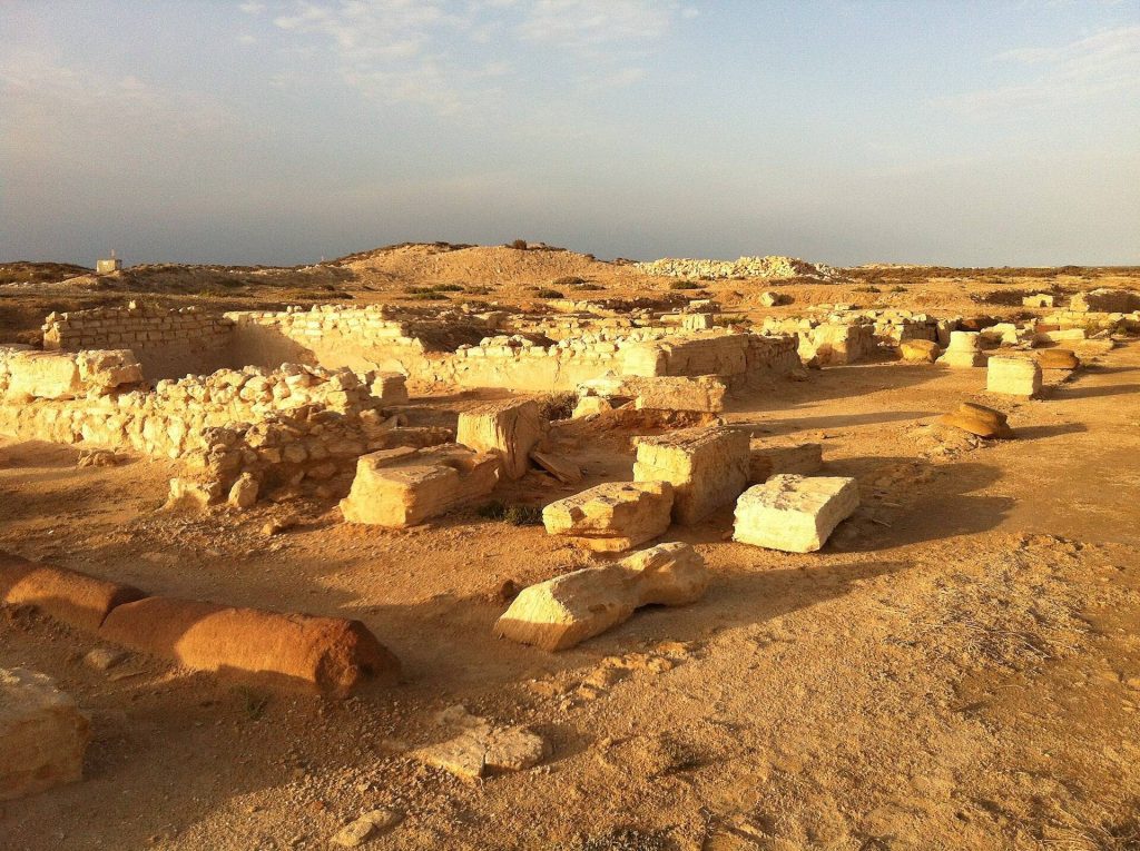 Meninx: A Phoenician and Roman Coastal City in Tunisia 2 Meninx