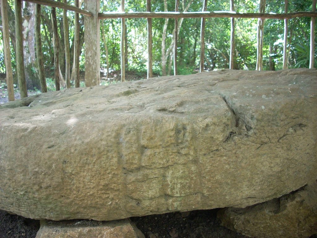 El Chal: A Maya Archaeological Site in Guatemala 3 El Chal