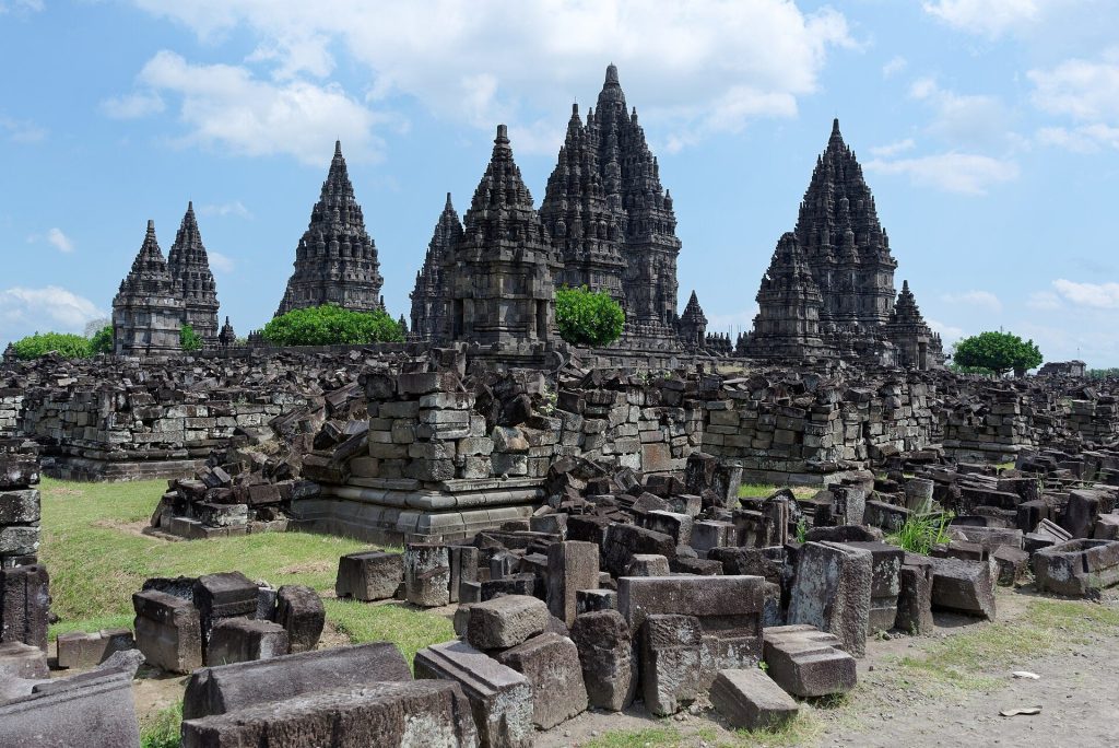 Prambanan Temple: A Ninth-Century Hindu Temple Complex in Indonesia 2 Prambanan Temple