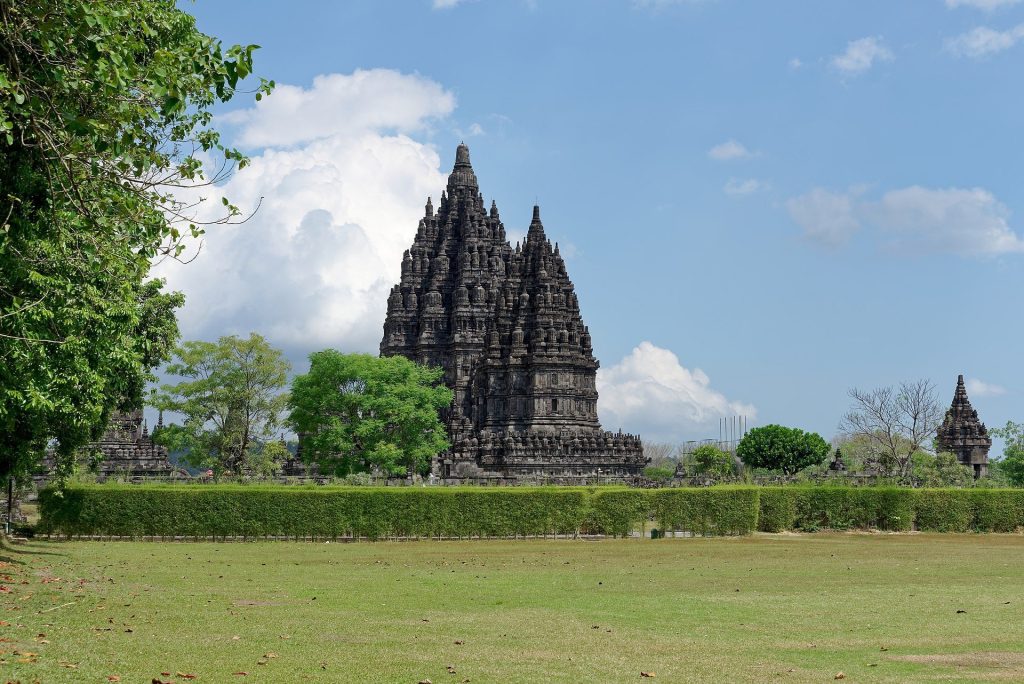 Prambanan Temple: A Ninth-Century Hindu Temple Complex in Indonesia 3 Prambanan Temple