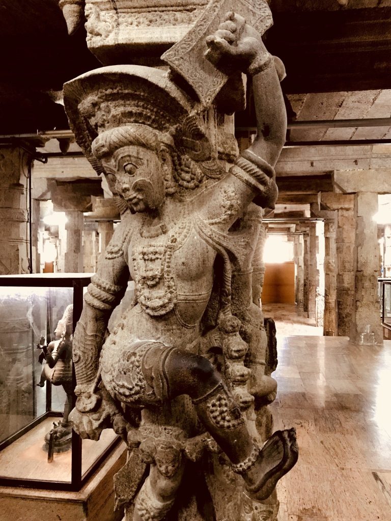 Meenakshi Temple: The Historic Shaiva-Shakta Temple Complex of Madurai 3 Meenakshi Temple