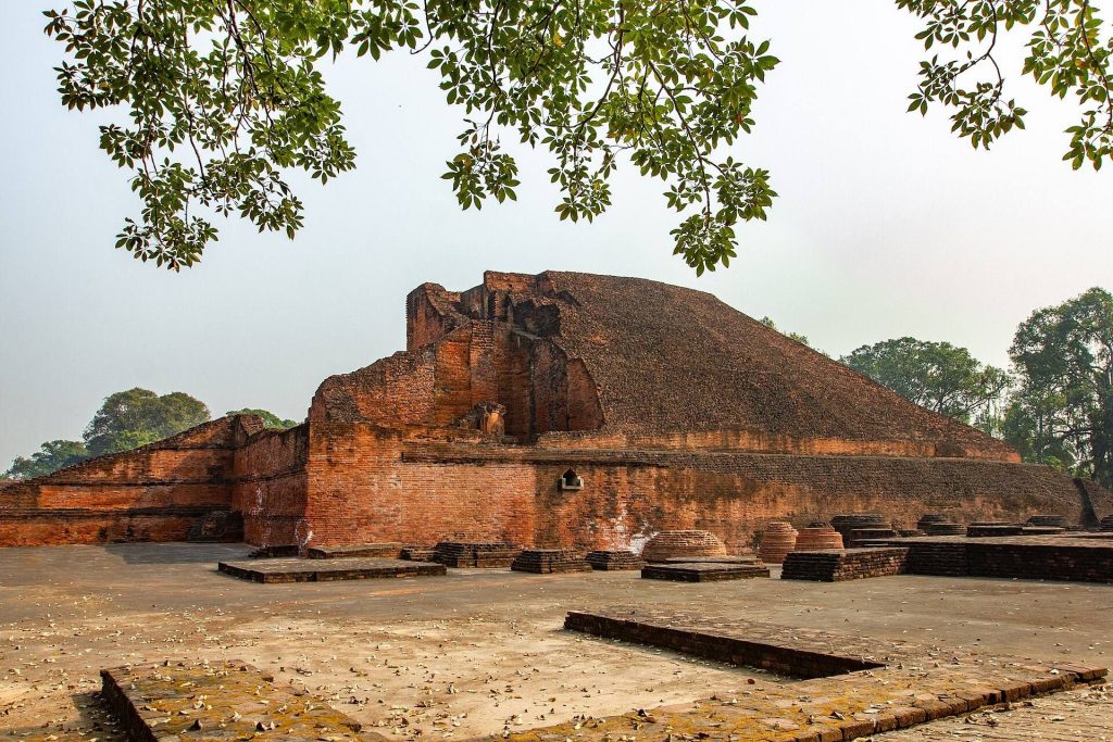 Nalanda Mahavihara: An Ancient Buddhist Monastic and Learning Centre in Bihar 1 Nalanda Mahavihara