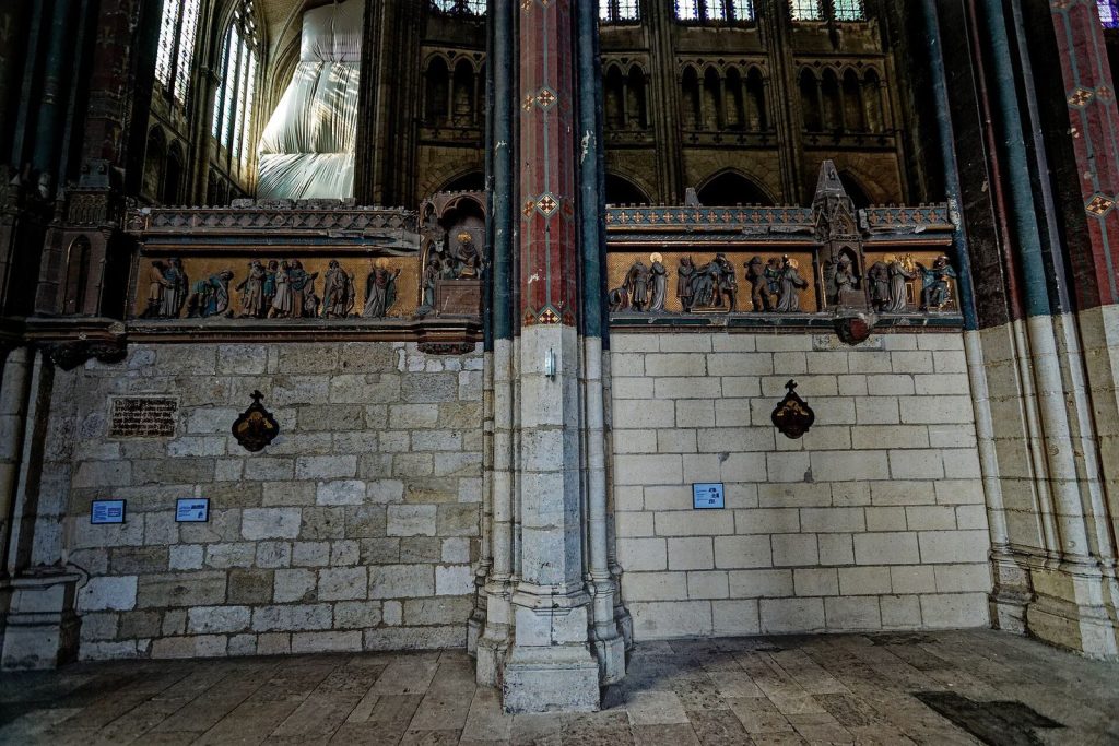 Basilica of Saint-Quentin: A Gothic Pilgrimage Church in France 1 Basilica of Saint-Quentin