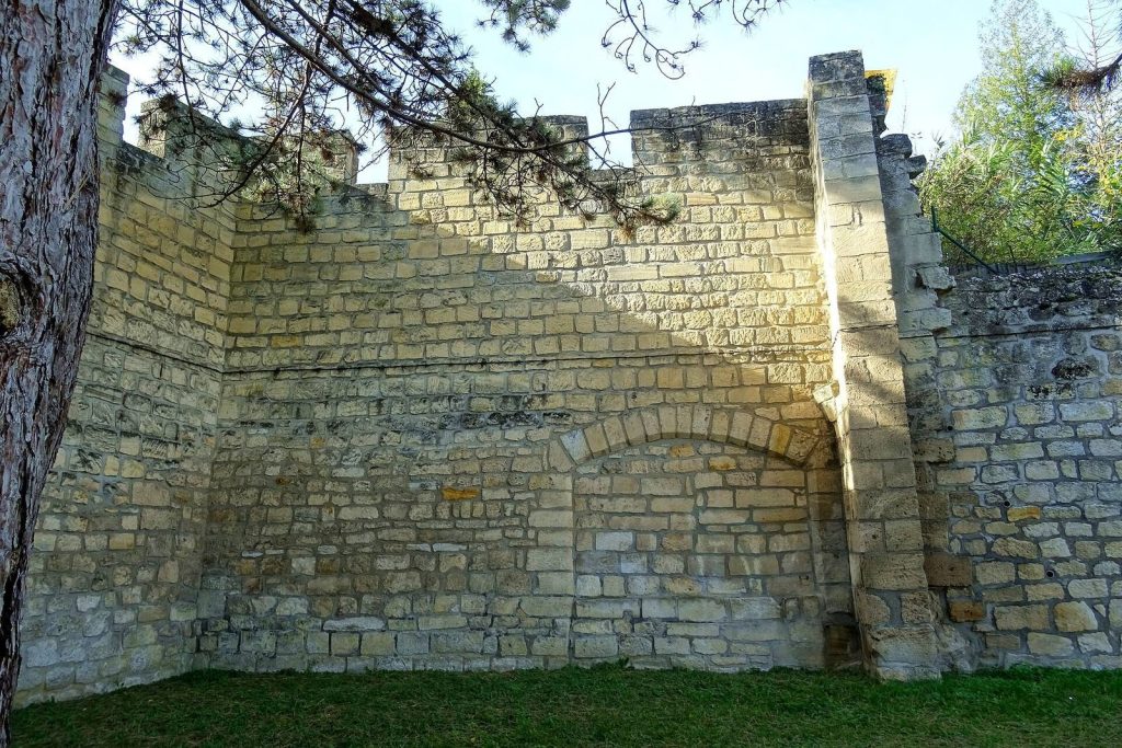 Saint-Leu-d'Esserent Abbey