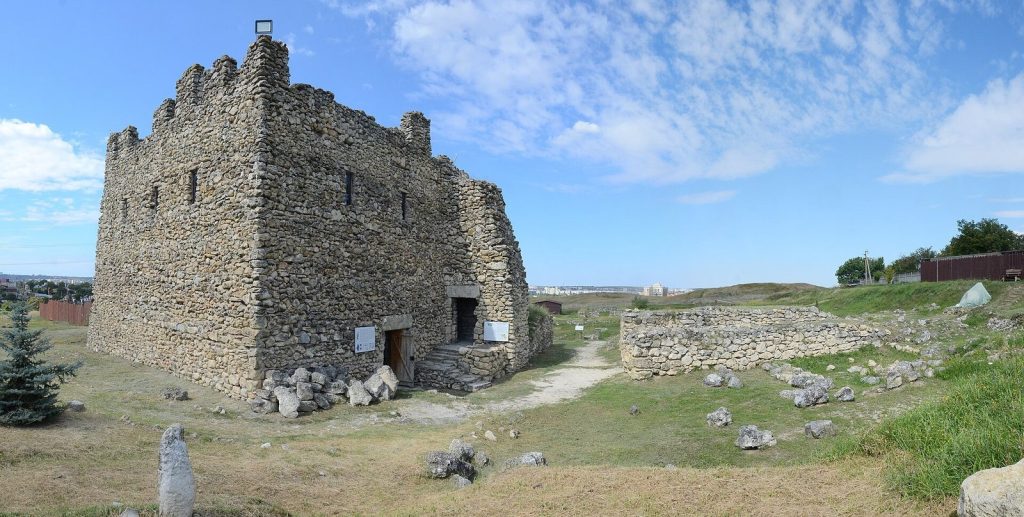 Scythian Neapolis: Capital and Fortress of the Crimean Scythian Kingdom 2 Scythian Neapolis