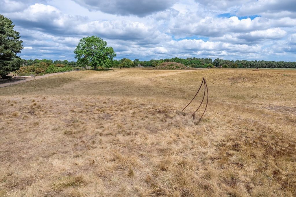 Sutton Hoo: An Anglo-Saxon Burial Landscape in England 2 Sutton Hoo