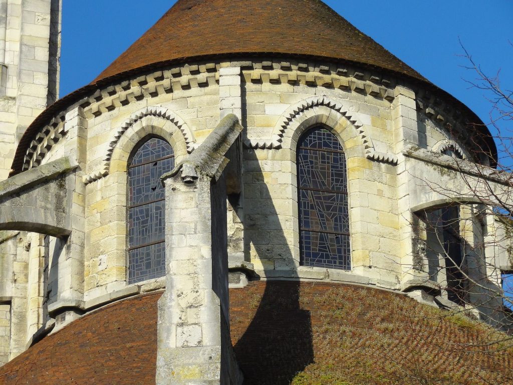 Church of Saint Peter and Saint Paul in Gonesse: A Medieval Parish Church 2 Saint-Pierre-et-Saint-Paul church in Gonesse