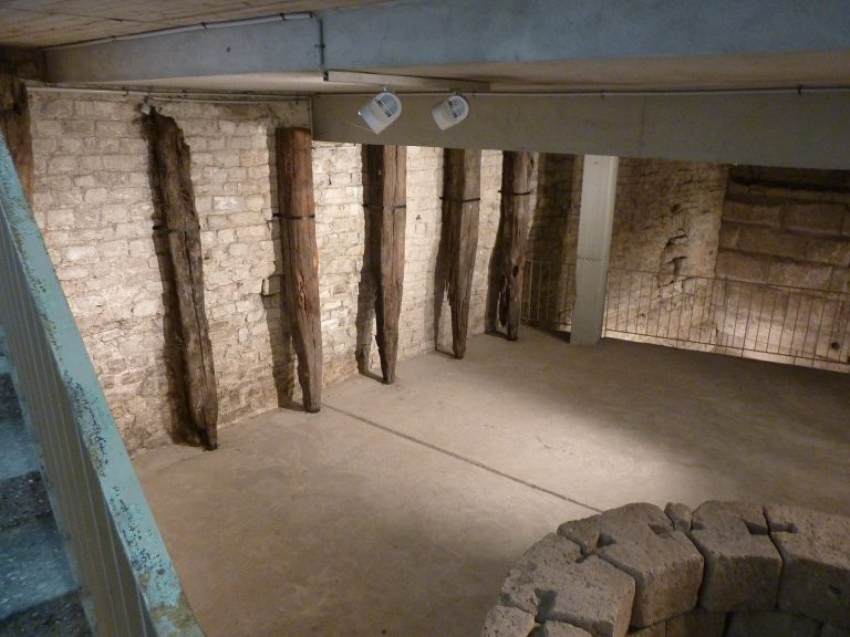 Ubiermonument: An Early Roman Stone Tower in Cologne