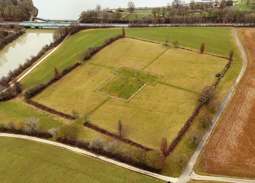 Castra of Buch: A Roman Frontier Fort in Germany 2 Castra of Buch
