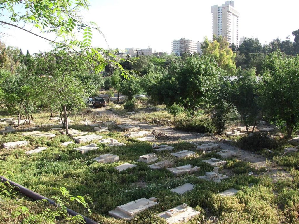 Mamilla Cemetery: Jerusalem’s Historic Muslim Burial Ground 1 Mamilla Cemetery