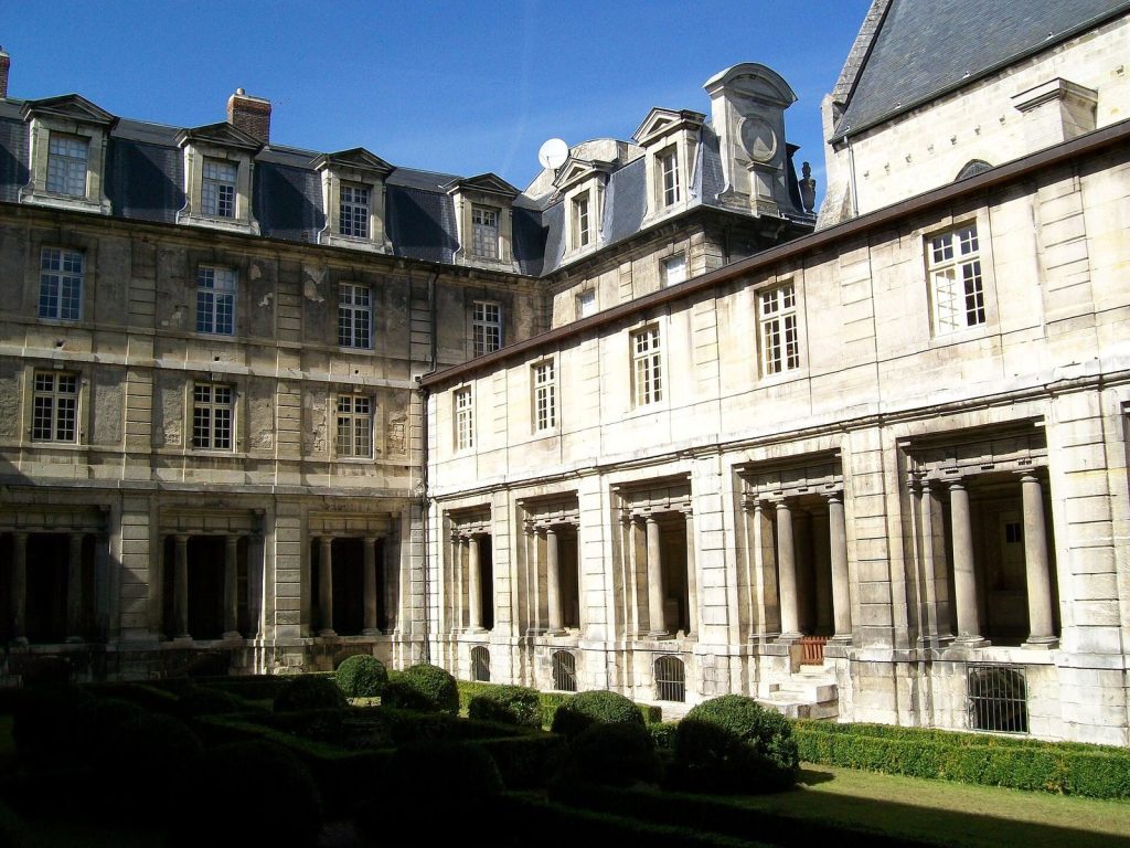 St. Vincent Abbey, Senlis: An Augustinian Monastery and School 4 St. Vincent Abbey, Senlis