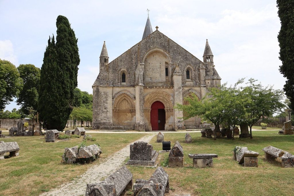 Church of Saint-Pierre d'Aulnay
