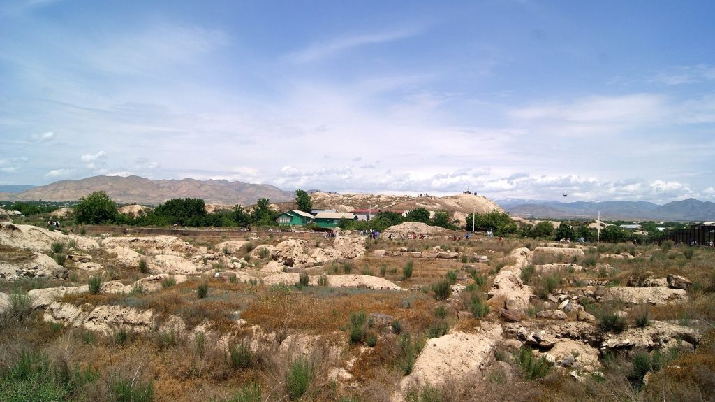 Dvin: An Ancient Armenian Royal Capital and Trade City 1 Dvin
