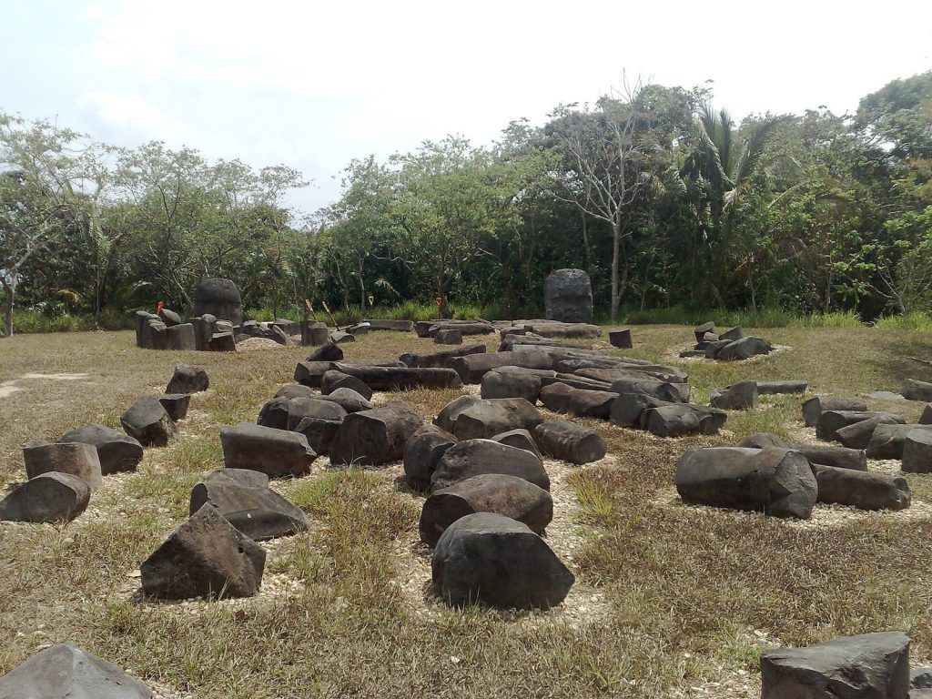 La Venta: An Olmec Civic and Ceremonial Center 3 La Venta