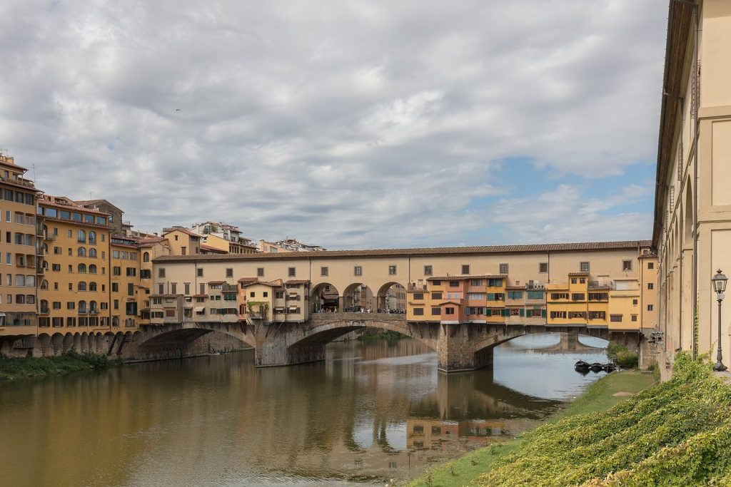 Ponte Vecchio: Florence’s Medieval Bridge and Commercial Street 1 Ponte Vecchio