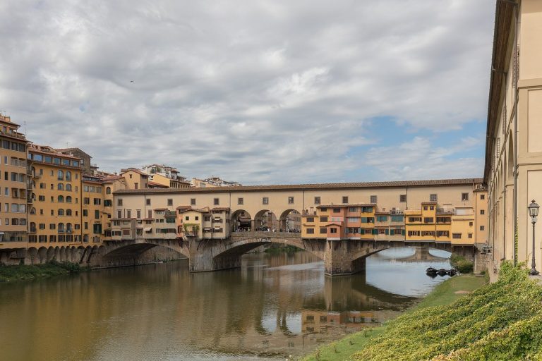 Ponte Vecchio: Florence’s Medieval Bridge and Commercial Street