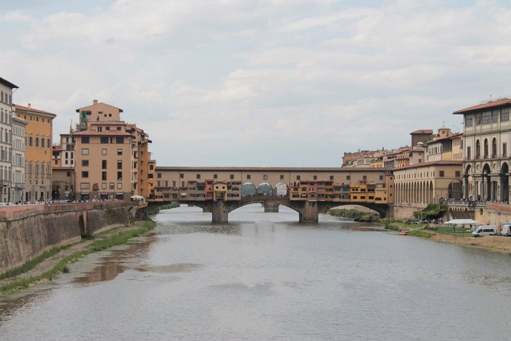 Ponte Vecchio: Florence’s Medieval Bridge and Commercial Street 2 Ponte Vecchio