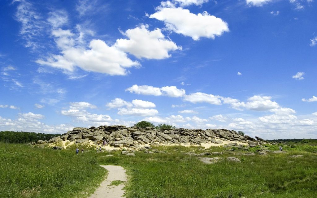 Kamyana Mohyla: Ukraine’s Natural Rock-Art Site 2 Kamyana Mohyla