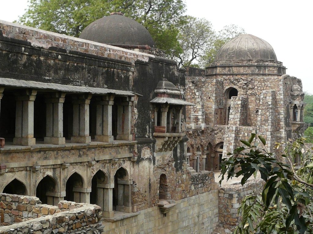 Hauz Khas Complex: A Delhi Sultanate Reservoir and Madrasa 1 Hauz Khas Complex
