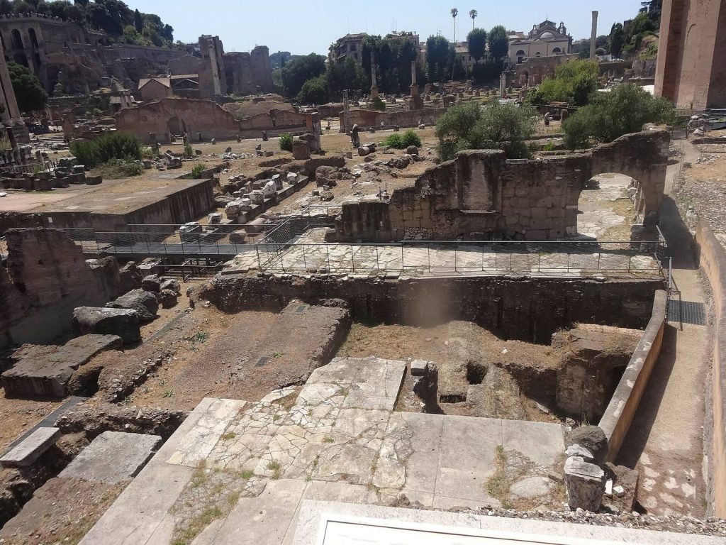 Forum of Nerva: An Imperial Public Square in Rome 1 Forum Nervae