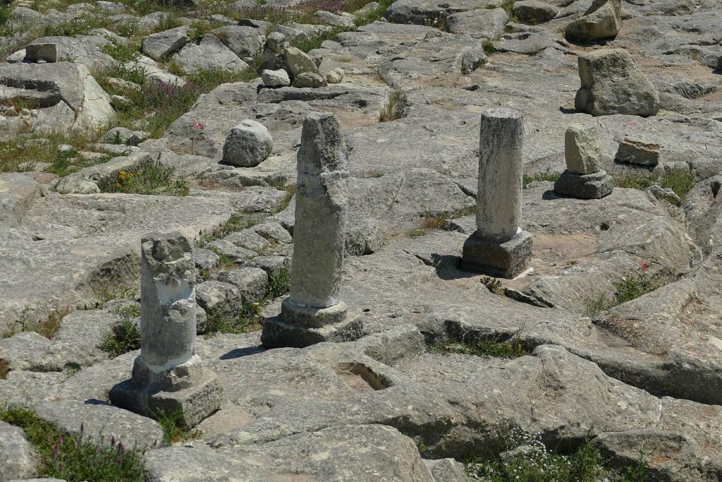 Perperikon: A Thracian Sacred and Political Center in Bulgaria 2 Perperikon