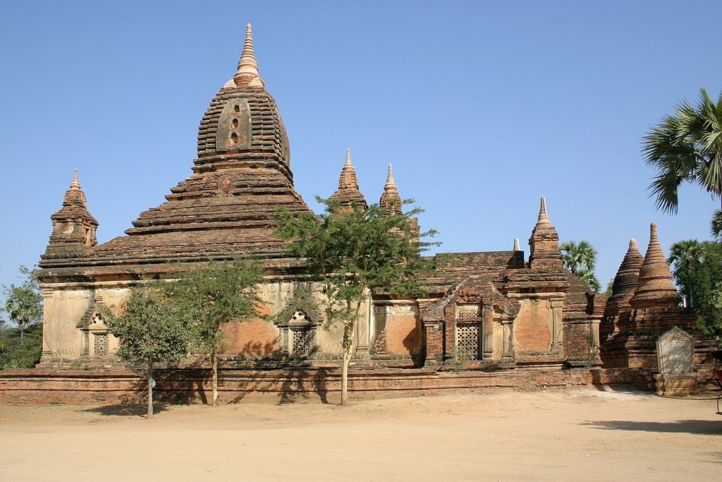 Gubyaukgyi Temple: A Buddhist Monument in Myinkaba, Myanmar 2 Gubyaukgyi Temple