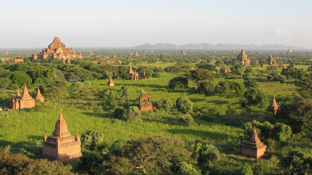 Bagan: Capital and Religious Center of the Pagan Kingdom 1 Bagan