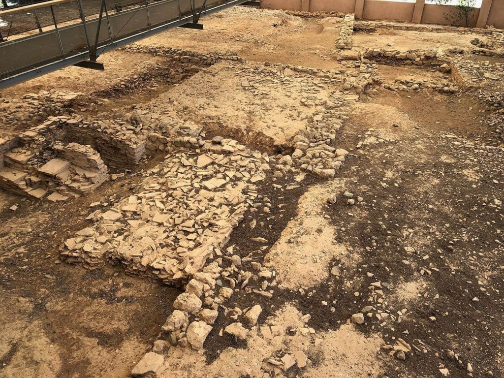 Amphoralis: A Gallo-Roman Pottery-Production Site in France 1 Amphoralis