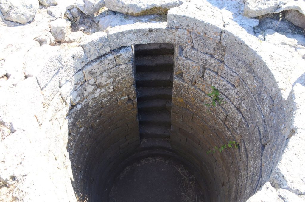 Nuragic Sanctuary of Santa Vittoria: A Prehistoric Religious Complex in Sardinia 2 Nuragic sanctuary of Santa Vittoria