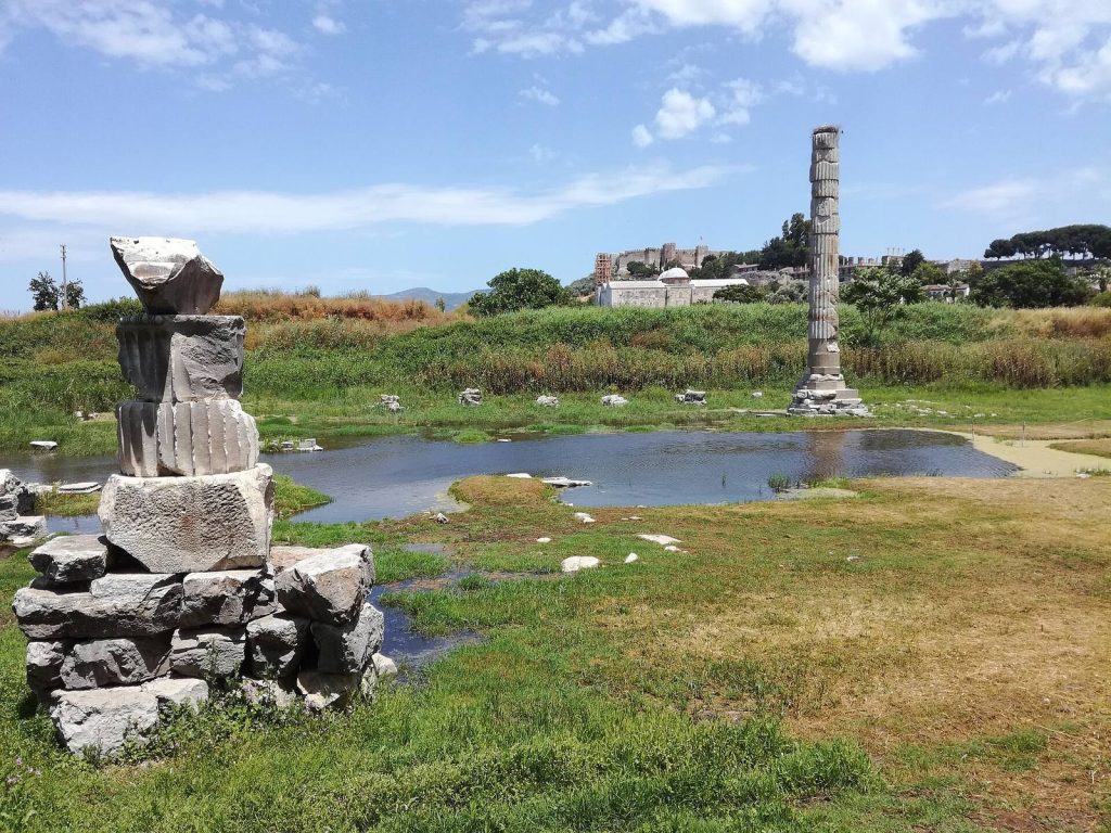 Temple of Ephesian Artemis: A Sanctuary at Ancient Ephesus 1 Temple of Ephesian Artemis