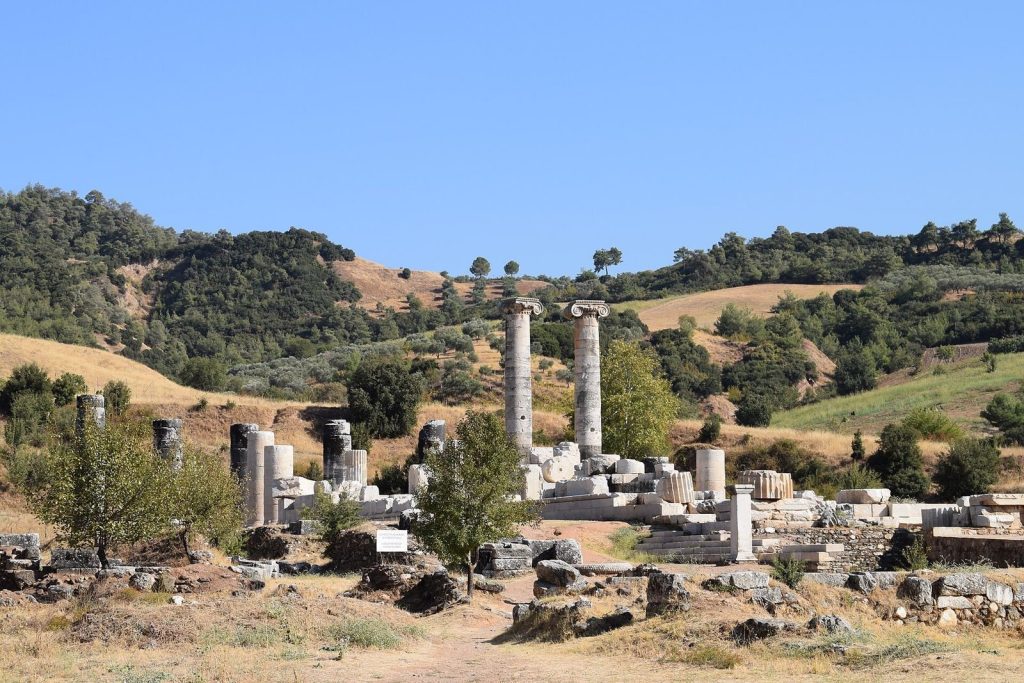 Temple of Ephesian Artemis: A Sanctuary at Ancient Ephesus 3 Temple of Ephesian Artemis