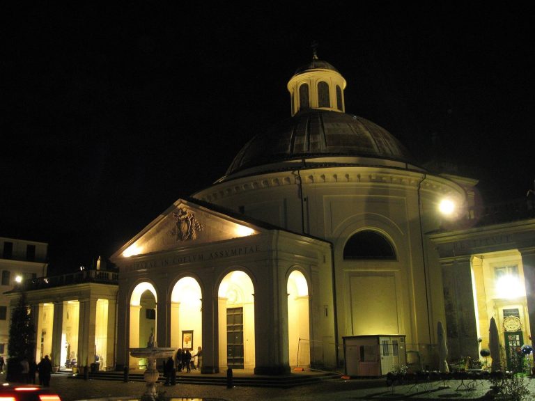 Santa Maria Assunta: The Collegiate Church of Ariccia