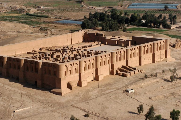 Abbasid Samarra: The Abbasid Caliphal Capital in Iraq