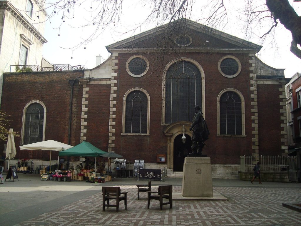 St Mary-le-Bow: A Historic Anglican Church in London 1 St Mary-le-Bow