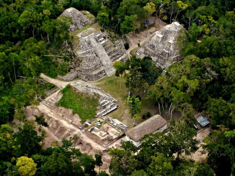 Yaxha: A Maya Ceremonial and Political Center in Guatemala