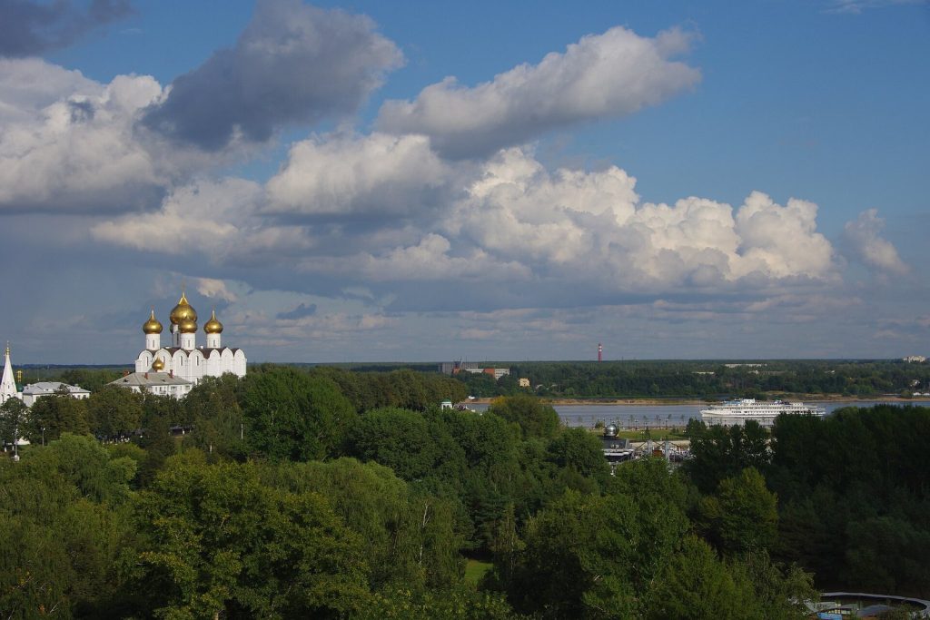 Yaroslavl Kremlin: The Log-built Town and Its Role as an Urban Fortress 2 Yaroslavl Kremlin