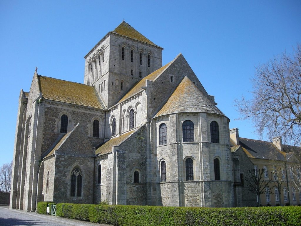 Lessay Abbey: A Benedictine Monastery and Romanesque Church 2 Lessay Abbey
