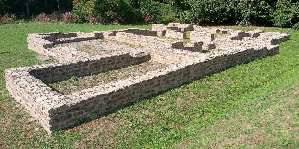Castra of Walldürn: A Roman Frontier Fort on the Upper German-Raetian Limes 1 Castra of Walldürn