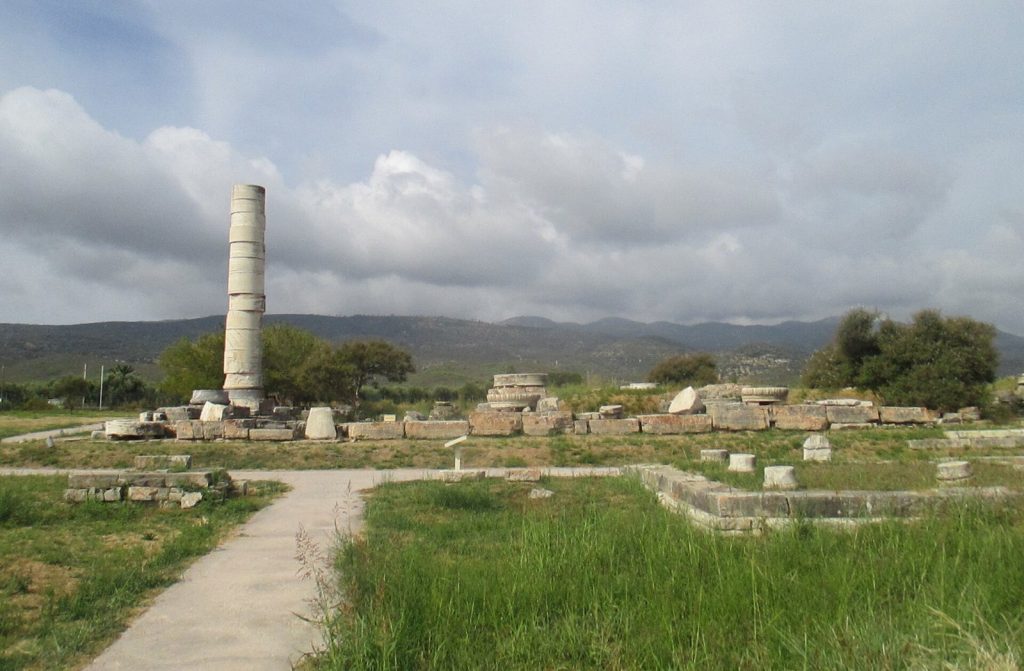 Heraion of Samos: An Ancient Sanctuary of Hera 3 Heraion of Samos