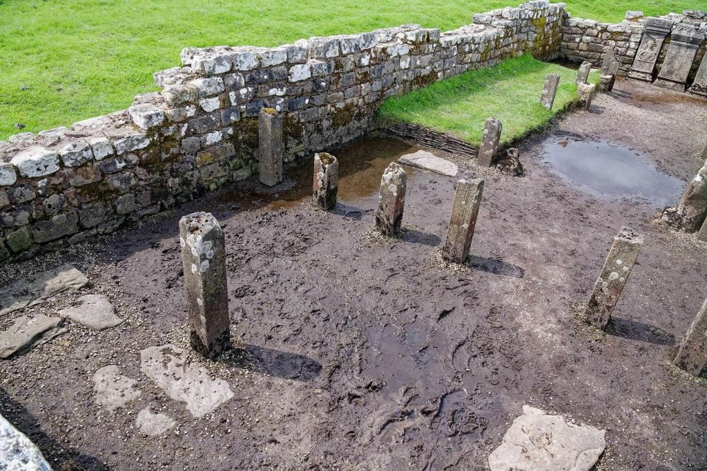 Carrawburgh: A Roman Auxiliary Fort on Hadrian’s Wall 1 Carrawburgh