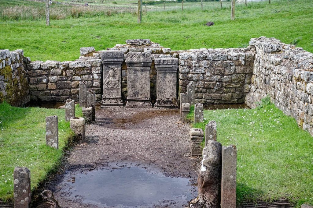 Carrawburgh: A Roman Auxiliary Fort on Hadrian’s Wall 2 Carrawburgh