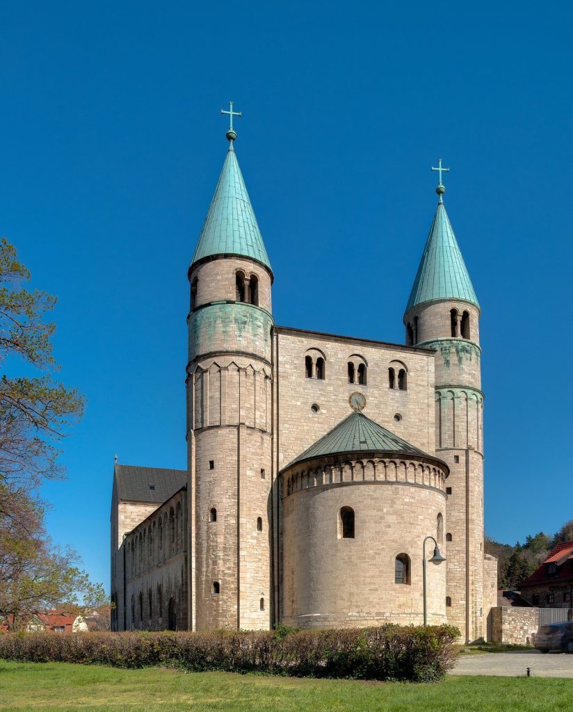 St. Cyriakus: An Ottonian Collegiate Church in Gernrode 2 St. Cyriakus