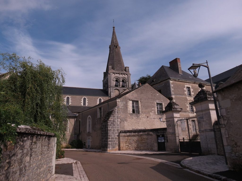 Pontlevoy Abbey: A Benedictine Monastery and School in France 1 Pontlevoy Abbey
